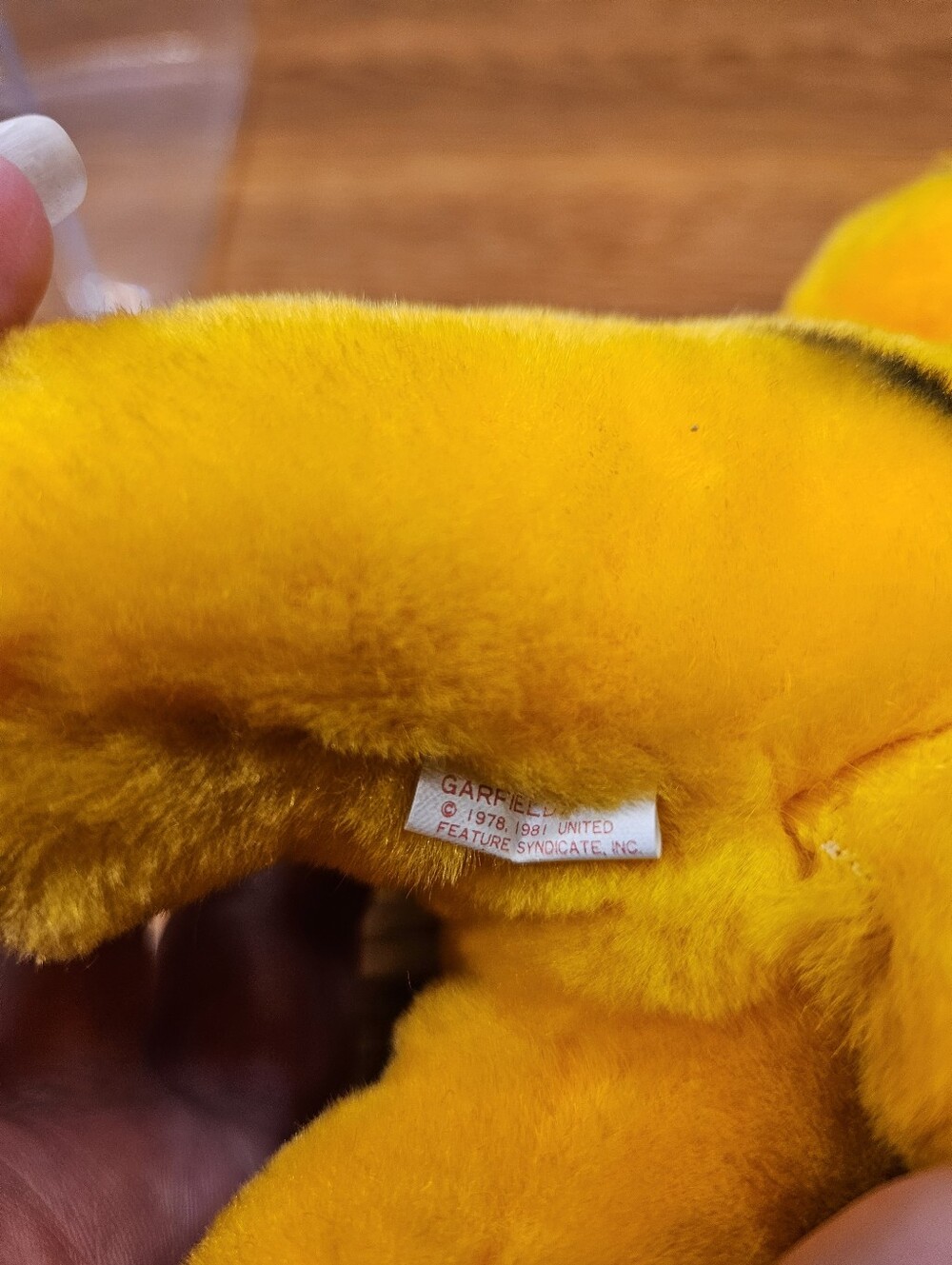 Garfield "Stuck On You" window plush - Picture 6 of 7